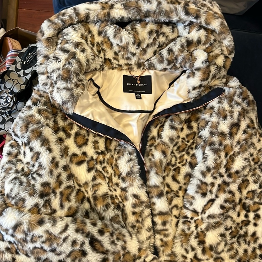 Faux for leopard jacket